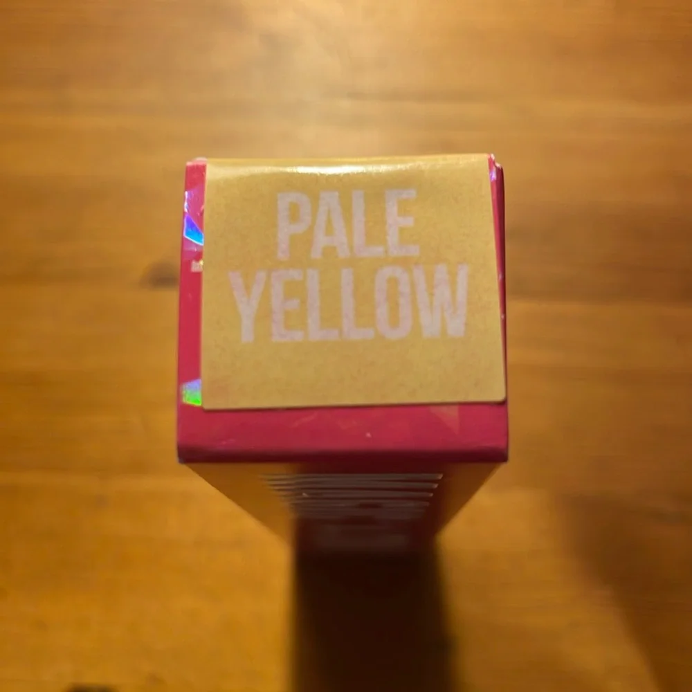 Pale Yellow Jeffree Star Magic Star Concealer NWT